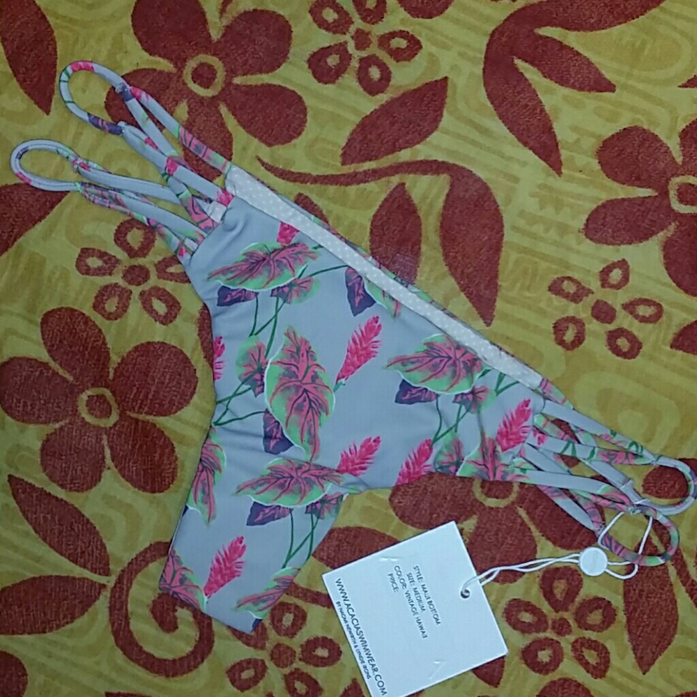 New acacia vintage hawaii maui bikini bottom M htf - Picture 3 of 4